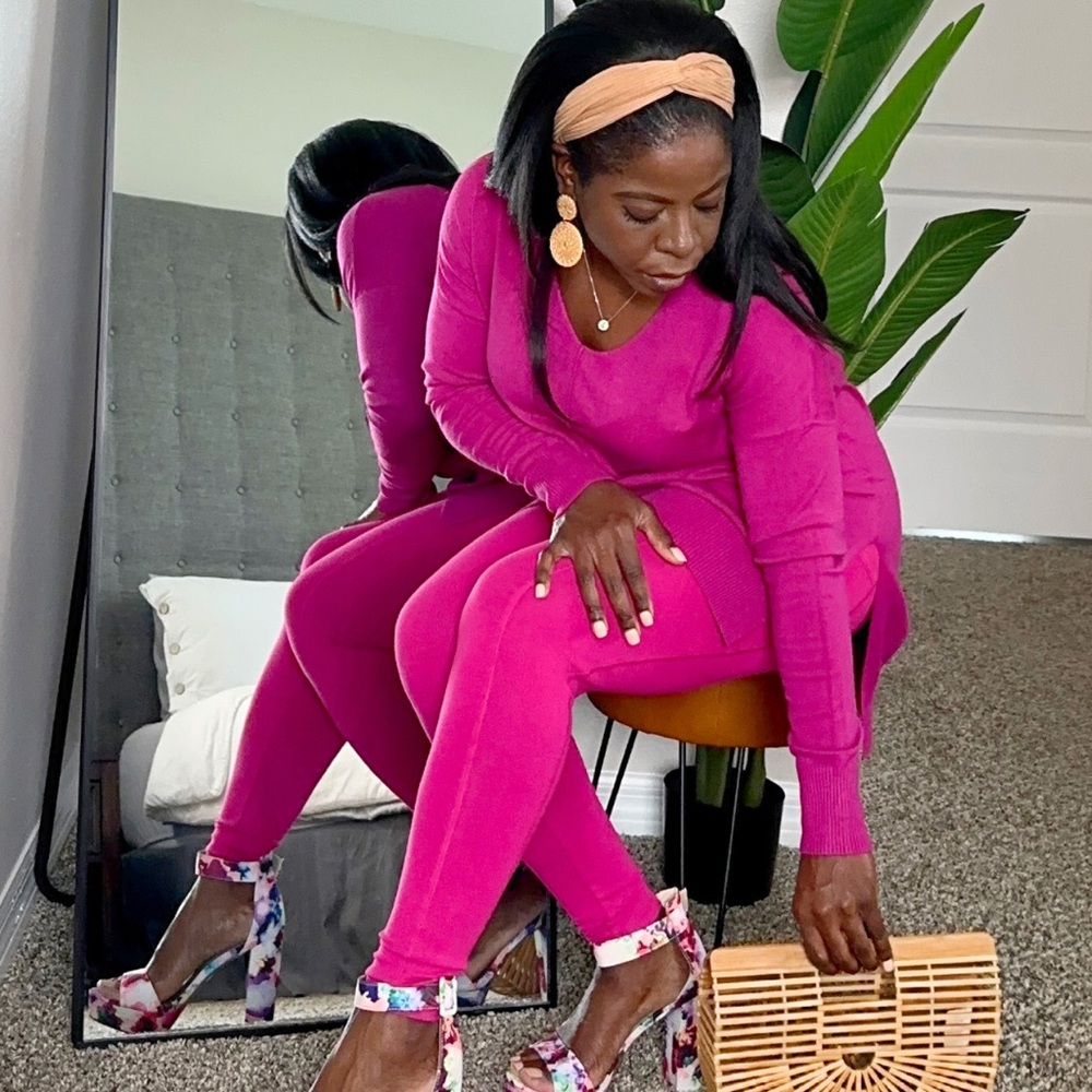 V-Neck High-Low Cashmere Feel Sweater - Magenta